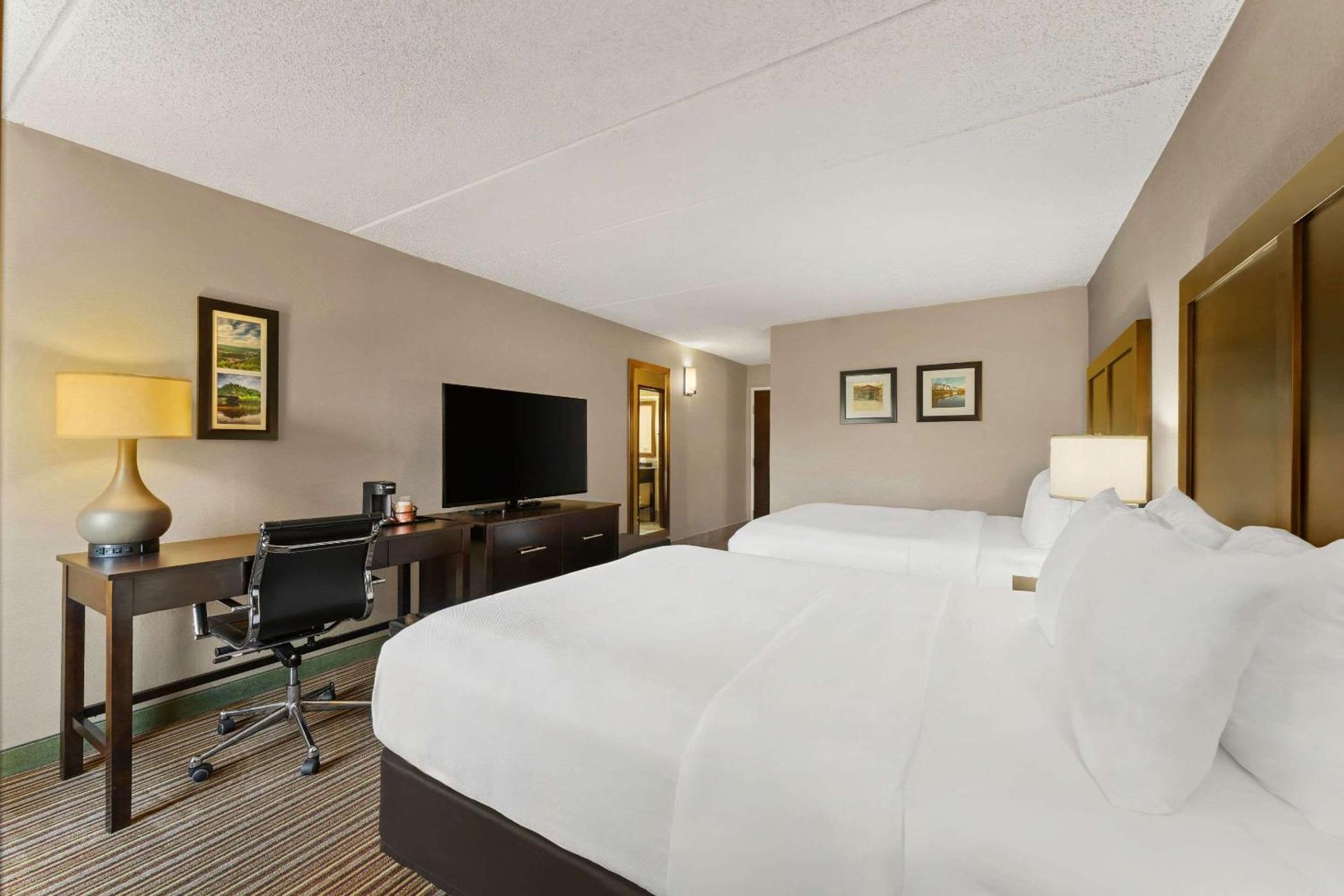 Comfort Inn Lehigh Valley West Fogelsville Exterior foto