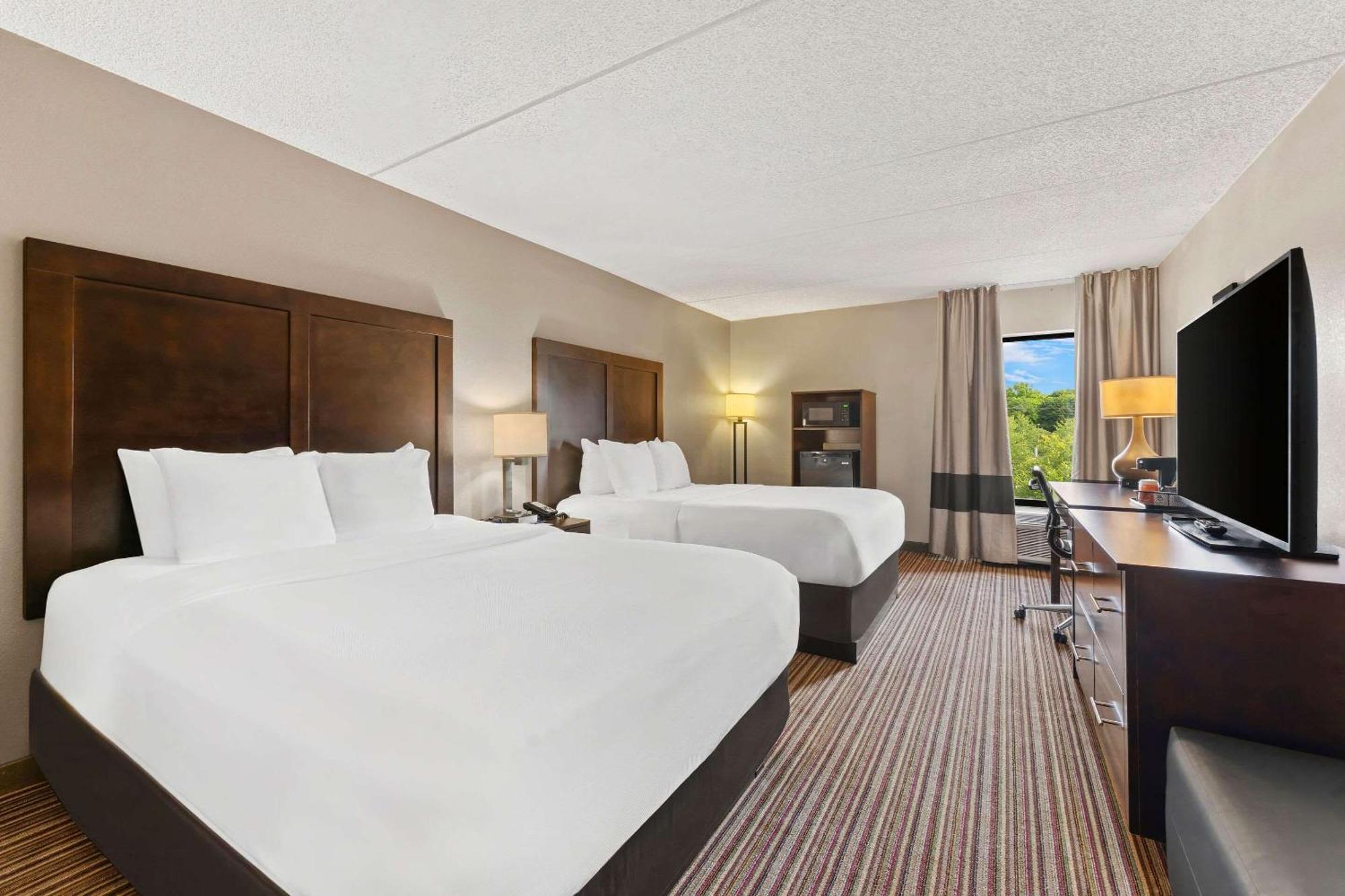 Comfort Inn Lehigh Valley West Fogelsville Exterior foto